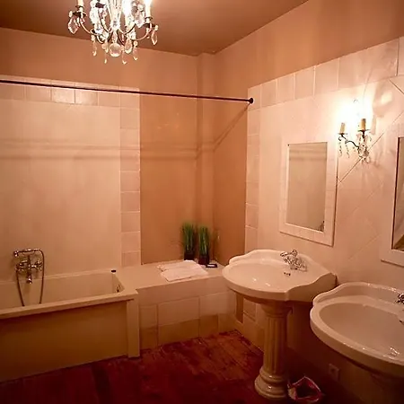 Le Domaine De La Fosse 3*